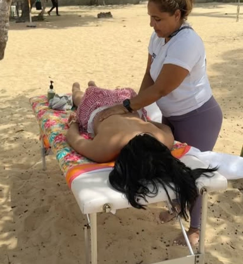 Masajes en la playa en Las Terrenas, República Dominicana